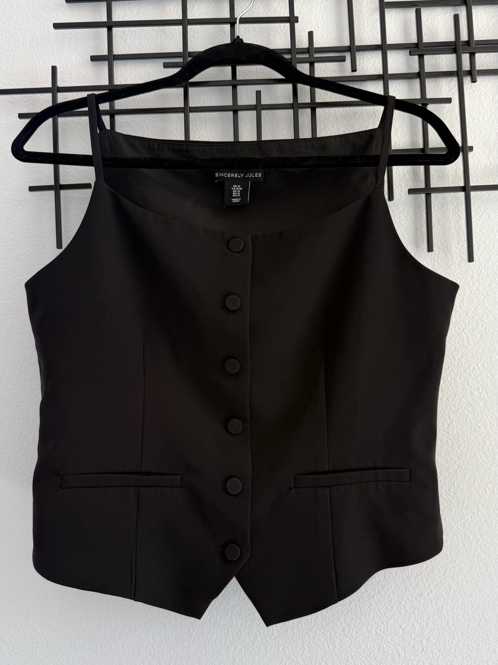 Sincerely Jules Black Tailored Button Front Vest Top Size M